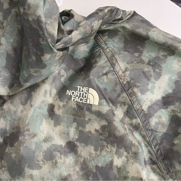 The North Face Men’s Translucent Wind Hoodie Jacket Camo Green Size Small New - Picture 11 of 14